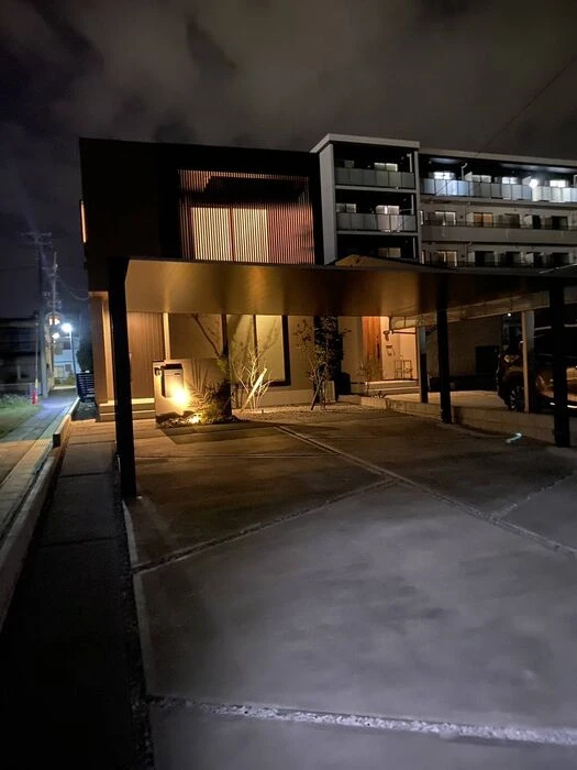 掛川市　高級カーポート　LIXIL　カーポートSC